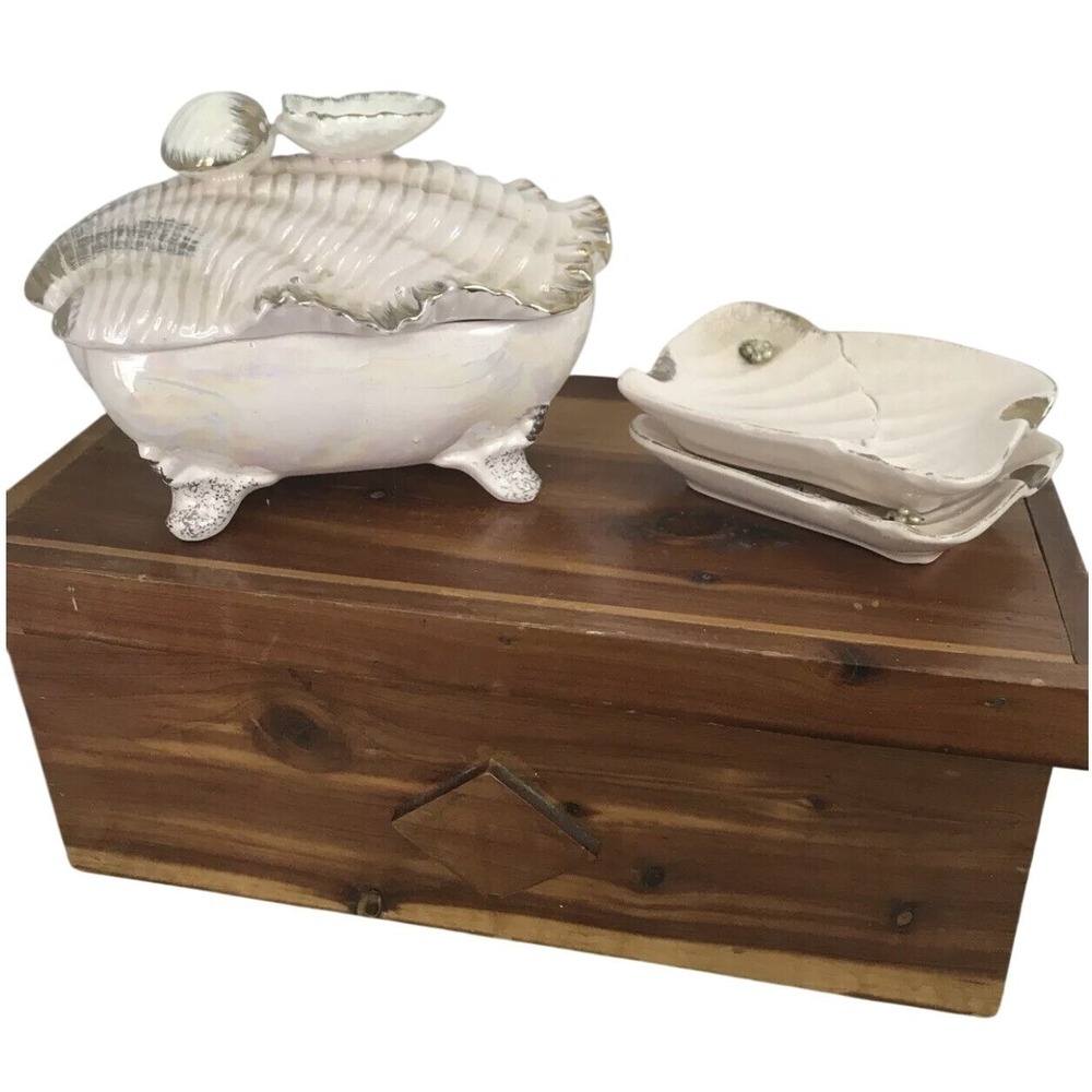 Vintage Cigarette Ashtray Box Combo Lipper And Mann Japan‎ Gold Trim Seashell